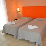 La Lanterna Rometta Marea
