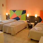 La Lanterna Hotel