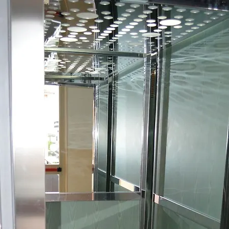 La Lanterna Hotel Rometta Marea