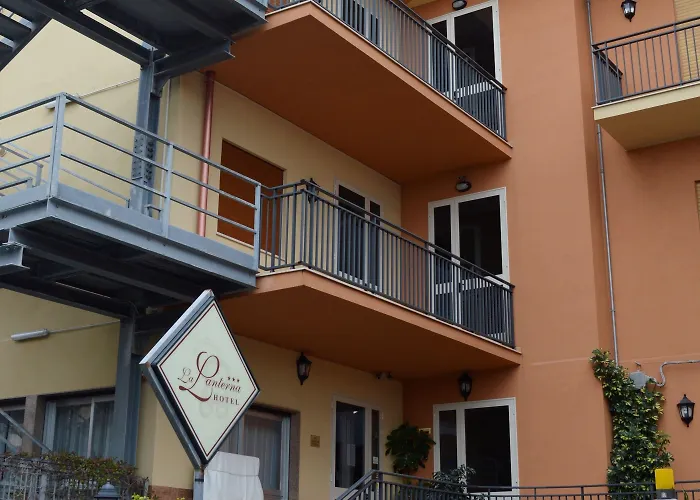 La Lanterna Hotel