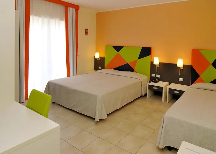 Hotel La Lanterna 3*